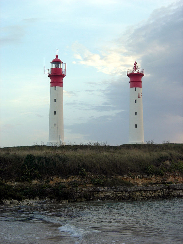 Phare_d’Aix_(2)